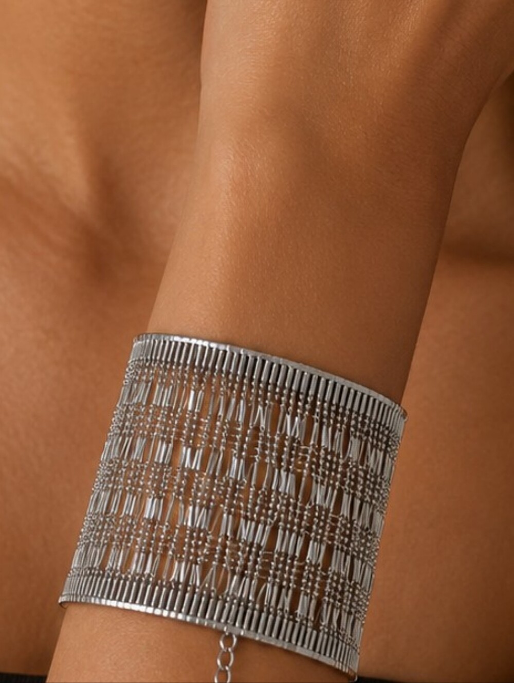 Plunder Silver Multi-Chain Wide Bracelet